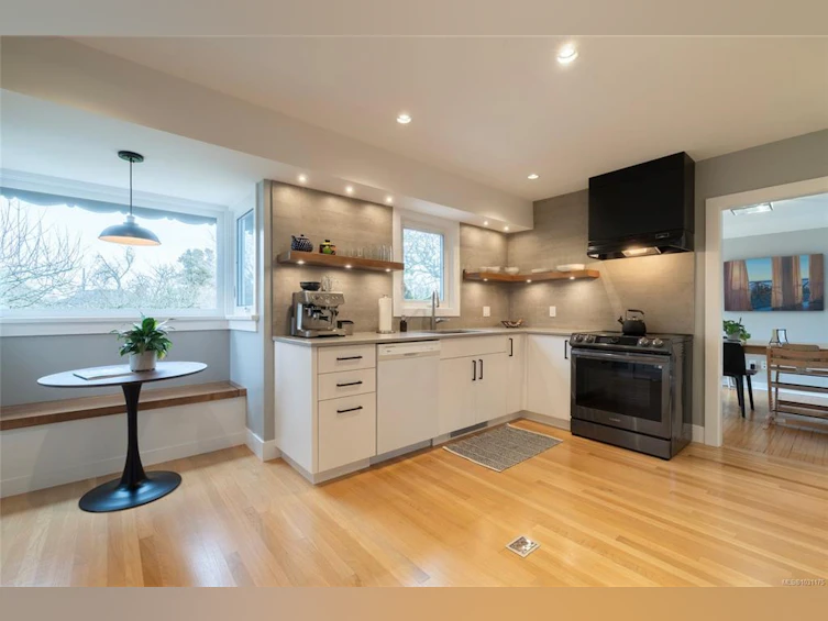 2275 Allenby Street, Oak Bay, BC, V8R 3C4 - 9