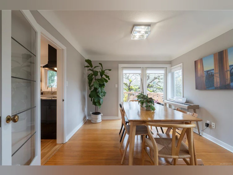 2275 Allenby Street, Oak Bay, BC, V8R 3C4 - 12