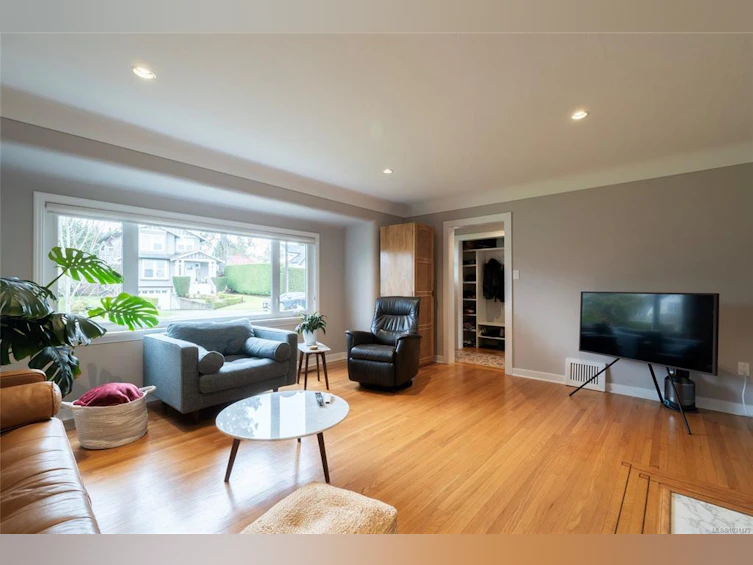 2275 Allenby Street, Oak Bay, BC, V8R 3C4 - 17
