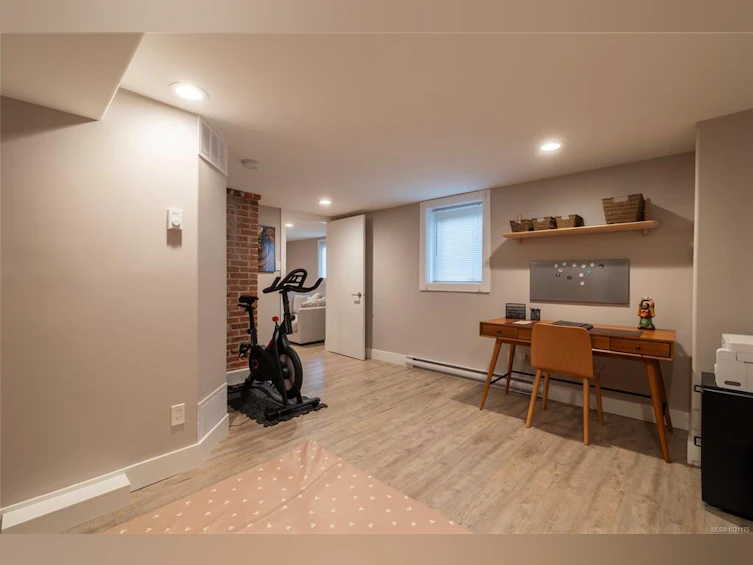 2275 Allenby Street, Oak Bay, BC, V8R 3C4 - 30