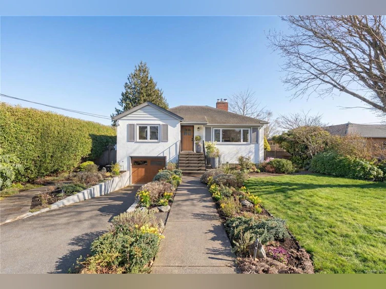 2275 Allenby Street, Oak Bay, BC, V8R 3C4 - 35