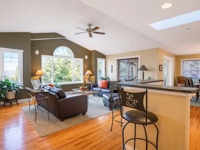 1420 Elan Place - 4
