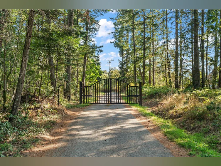845 Downey Road, North Saanich, BC, V8L 5P8 - 4