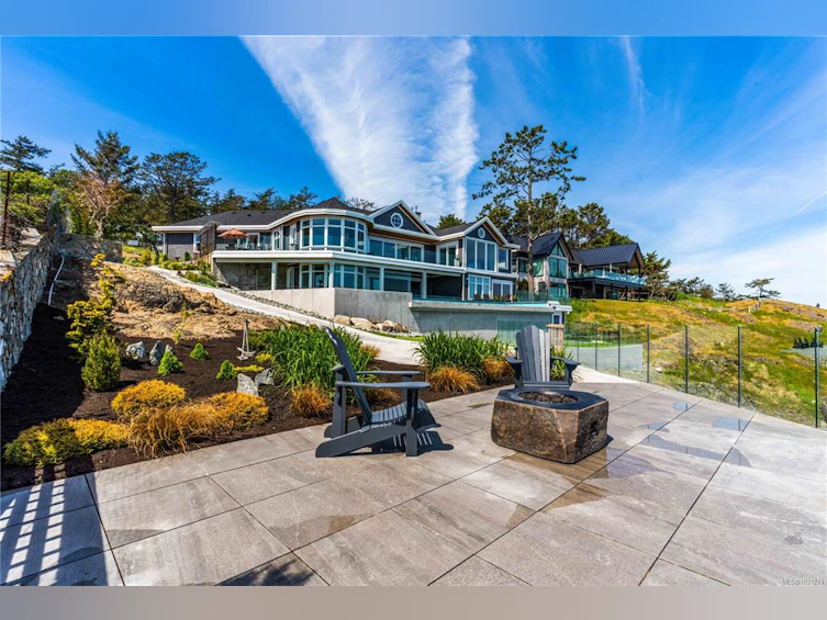 4585 Leyns Road, Saanich, BC, V8N 3A1 - 61