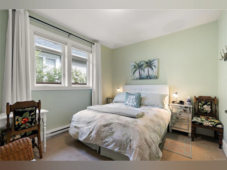 10274 Tsaykum Road, North Saanich, BC, V8L 5T8 - 24