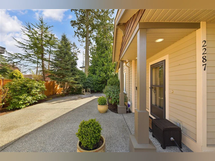 2287 Adela Place, Sidney, BC, V8L 3N3 - 50