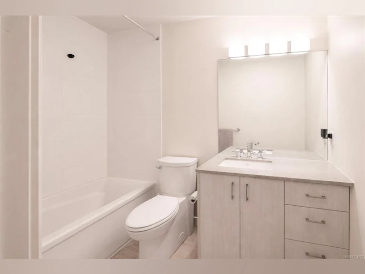 17-625 Hellesen Drive, Tofino, BC, V0R 2Z0 - 22