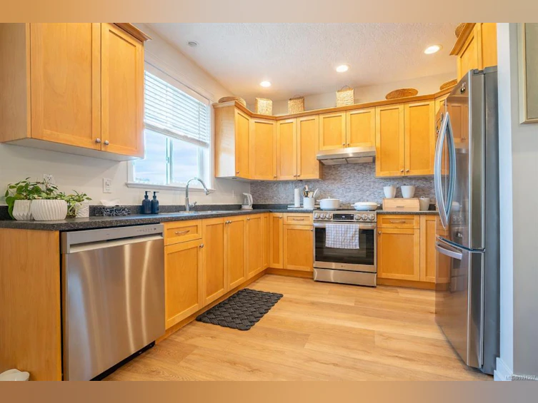 107-1924 S Maple Avenue, Sooke, BC, V9Z 1J8 - 10