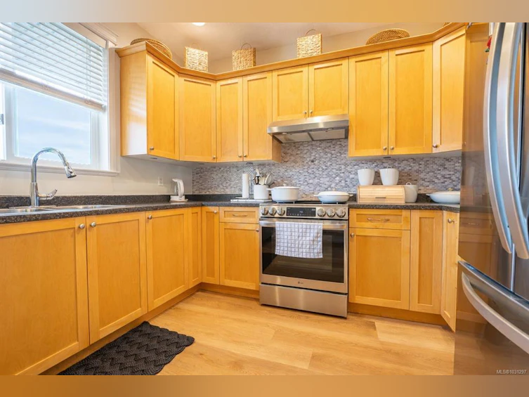 107-1924 S Maple Avenue, Sooke, BC, V9Z 1J8 - 11