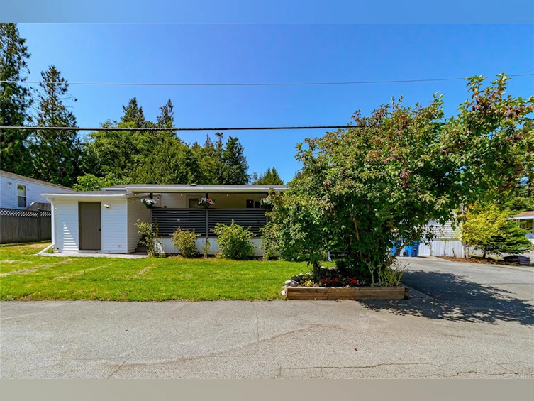 410-2850 Stautw Road, Central Saanich, BC, V8M 2C9 - 3