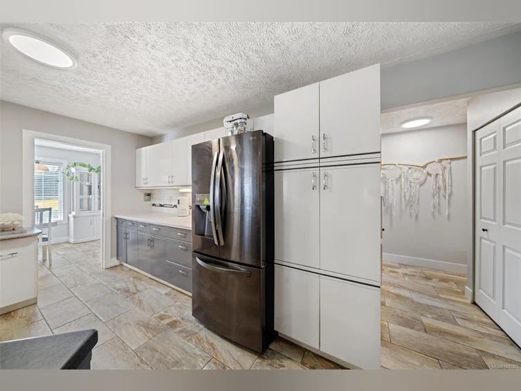 212 E Cowichan Avenue, Lake Cowichan, BC, V0R 2G0 - 16