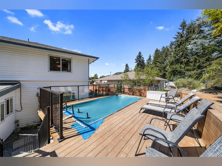 212 E Cowichan Avenue, Lake Cowichan, BC, V0R 2G0 - 43