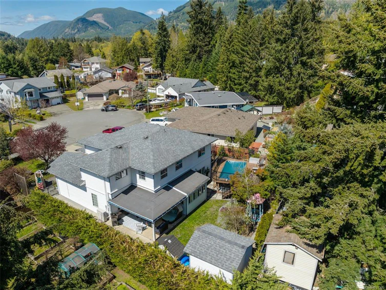 212 E Cowichan Avenue, Lake Cowichan, BC, V0R 2G0 - 42