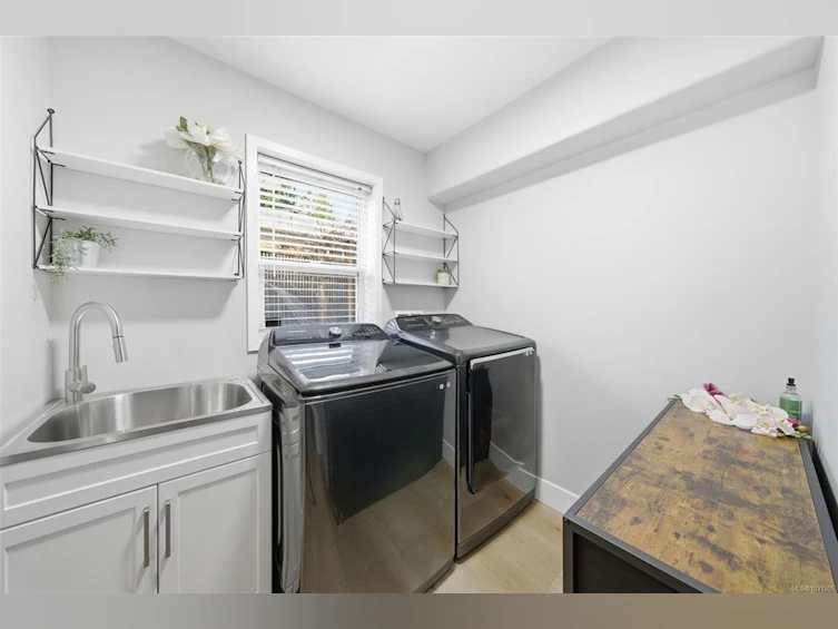 212 E Cowichan Avenue, Lake Cowichan, BC, V0R 2G0 - 20