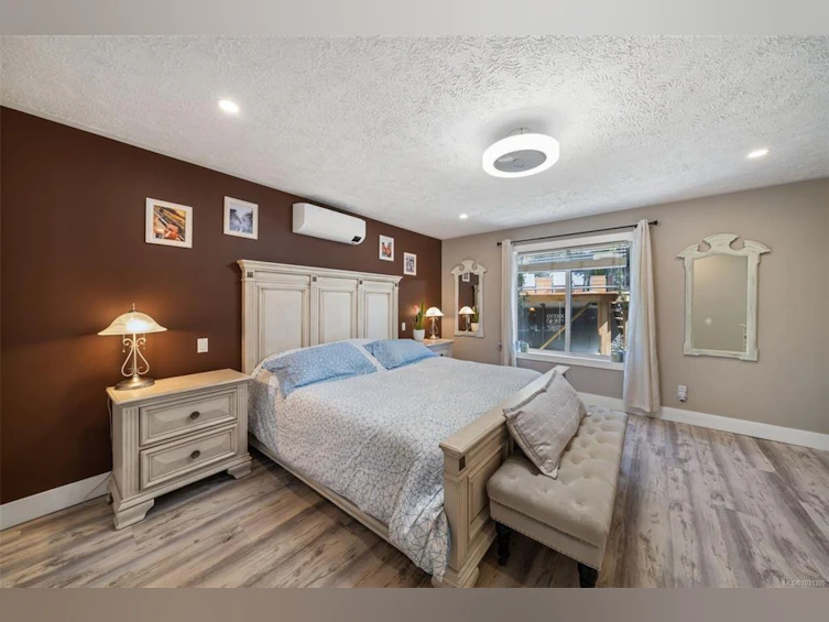 212 E Cowichan Avenue, Lake Cowichan, BC, V0R 2G0 - 24