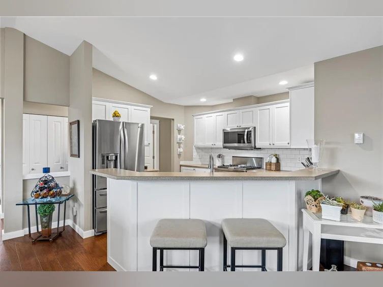425 Day Place, Parksville, BC, V9P 1Z6 - 5