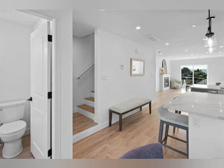 B-2032 Stone Hearth Lane, Sooke, BC, V9Z 1L3 - 24