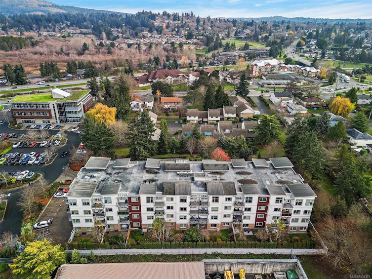 404-4394 West Saanich Road, Saanich, BC, V8Z 0B5 - 33