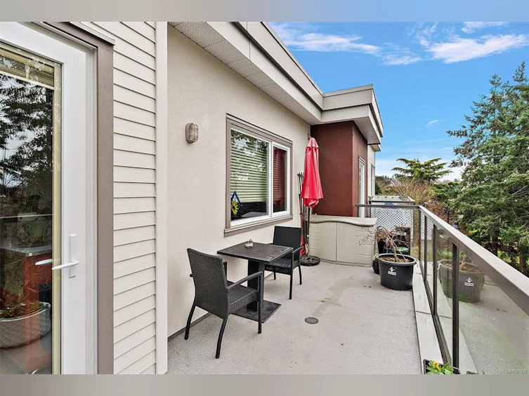 404-4394 West Saanich Road, Saanich, BC, V8Z 0B5 - 29