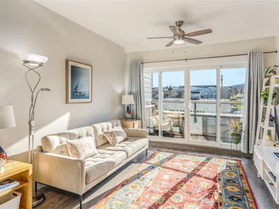 203-113 E Hirst Avenue - 2