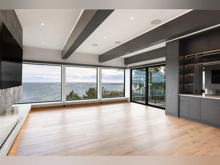 121 Denison Road, Oak Bay, BC, V8S 2K2 - 76