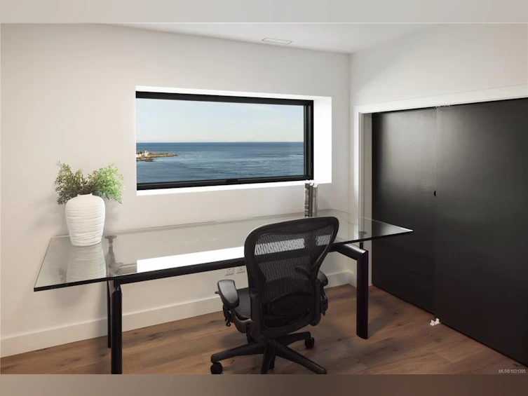 121 Denison Road, Oak Bay, BC, V8S 2K2 - 57