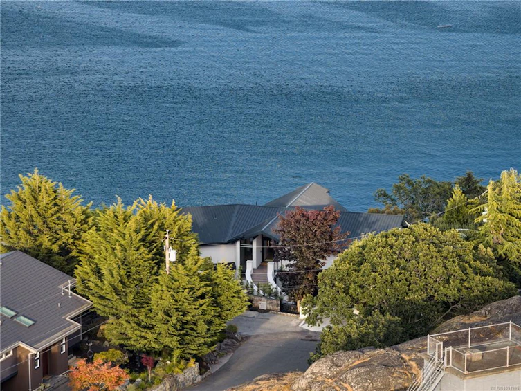 121 Denison Road, Oak Bay, BC, V8S 2K2 - 89