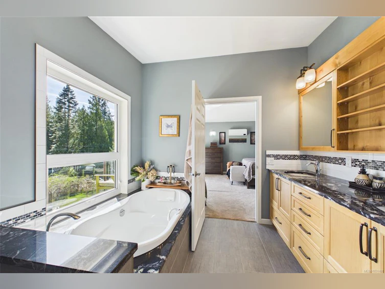 1361 Bodington Road, Cortes Island, BC, V0P 1Z0 - 36