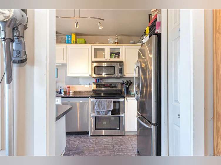 3321 Susan Marie Place, Colwood, BC, V9C 3V3 - 10
