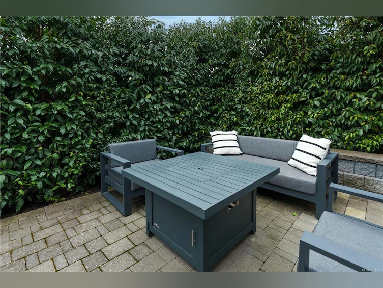 198 Olive Street, Victoria, BC, V8S 3H3 - 31