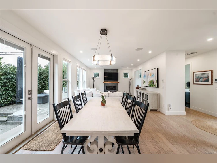 198 Olive Street, Victoria, BC, V8S 3H3 - 10