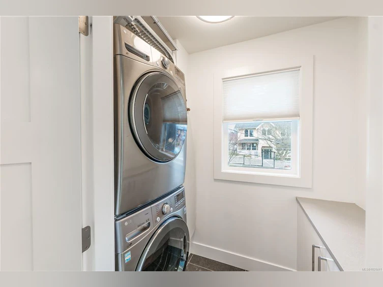 198 Olive Street, Victoria, BC, V8S 3H3 - 20