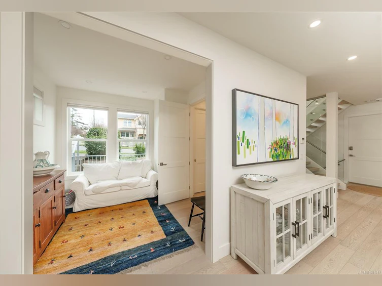 198 Olive Street, Victoria, BC, V8S 3H3 - 11