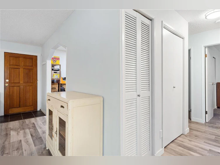 260 S Pym Street, Parksville, BC, V9P 1G7 - 22