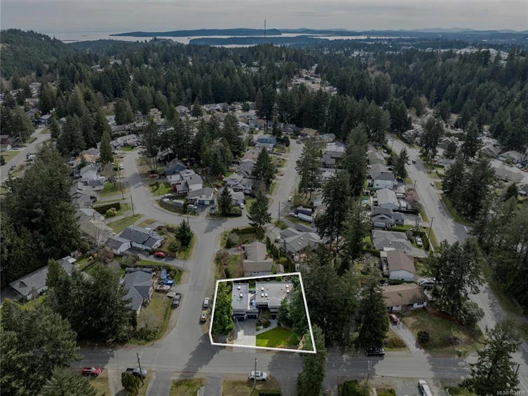 4260 Butternut Drive, Nanaimo, BC, V9T 4J7 - 50
