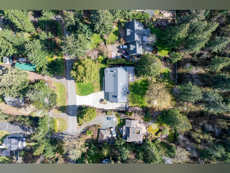 1451 Seaview Road, Black Creek, BC, V9J 1J7 - 32