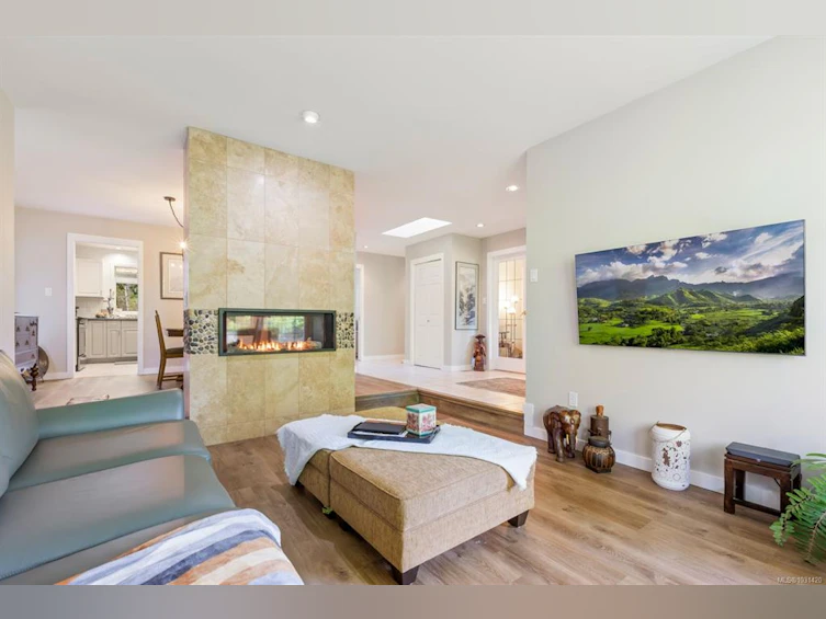 1451 Seaview Road, Black Creek, BC, V9J 1J7 - 5