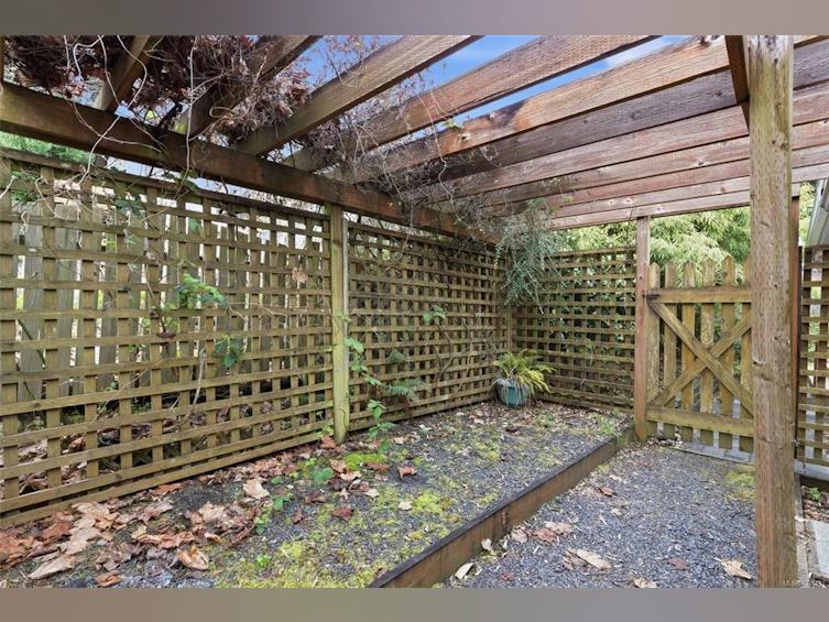 629 Jones Street, Qualicum Beach, BC, V9K 1H2 - 22