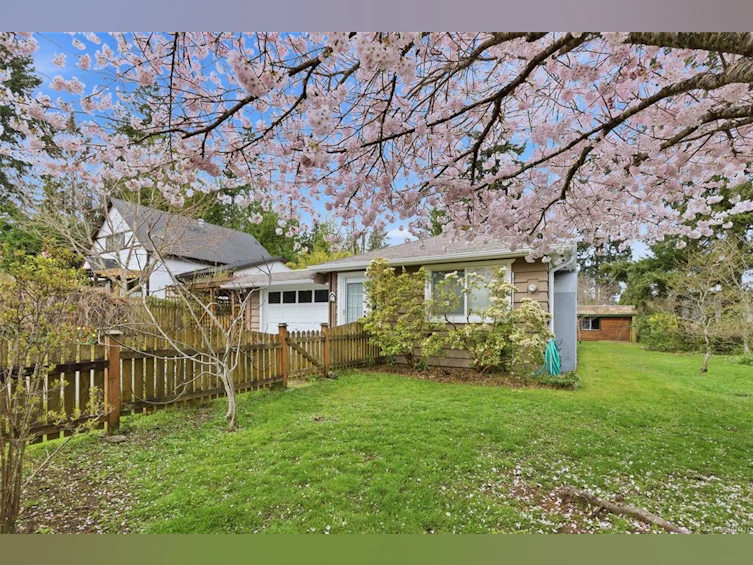 629 Jones Street, Qualicum Beach, BC, V9K 1H2 - 26