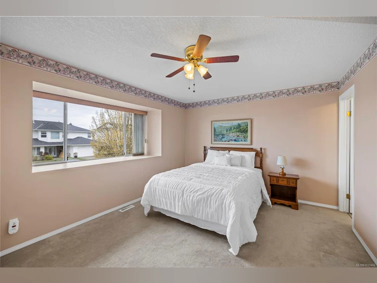 6298 Waterbury Road, Nanaimo, BC, V9V 1M3 - 23