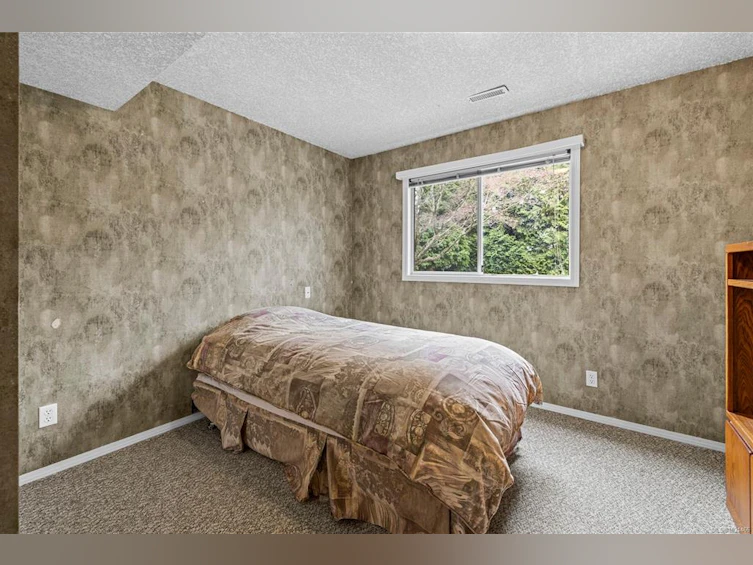 6298 Waterbury Road, Nanaimo, BC, V9V 1M3 - 33