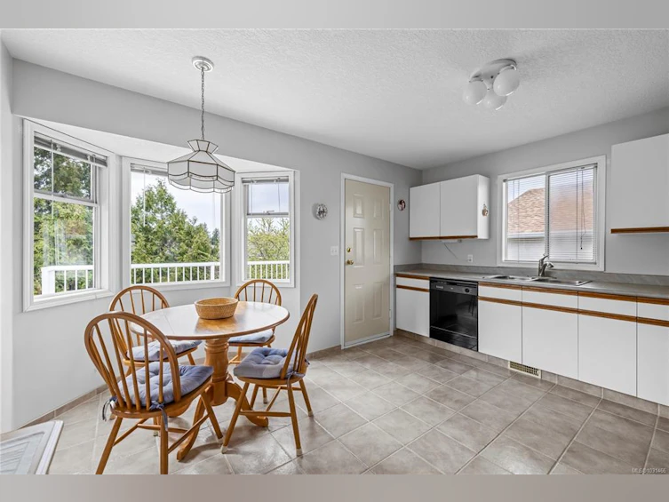6298 Waterbury Road, Nanaimo, BC, V9V 1M3 - 19
