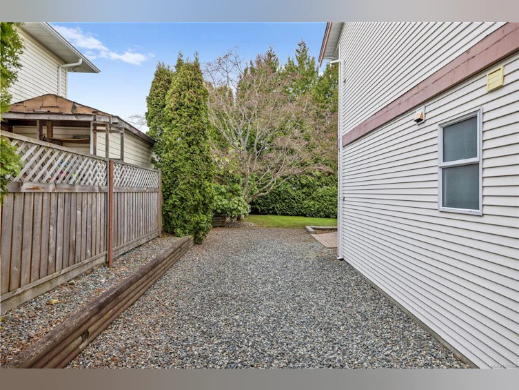 6298 Waterbury Road, Nanaimo, BC, V9V 1M3 - 52