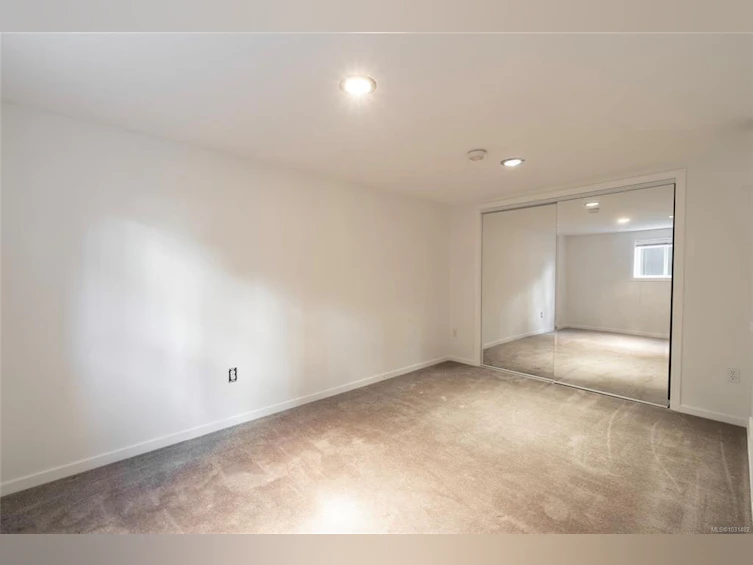 2041 Carnarvon Street, Oak Bay, BC, V8R 2V2 - 26