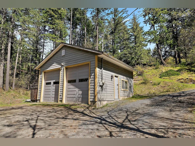 1725 Millstream Road, Highlands, BC, V9B 6E7 - 31
