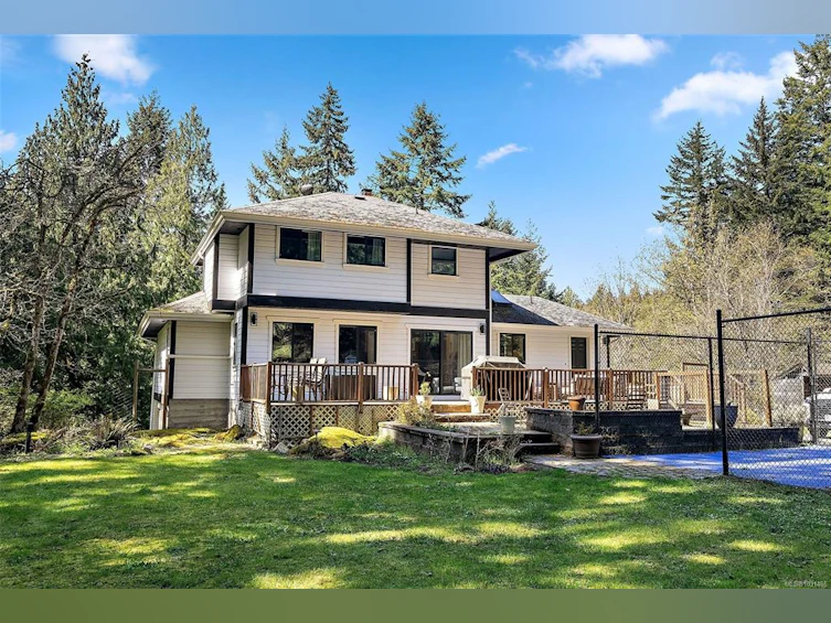 1725 Millstream Road, Highlands, BC, V9B 6E7 - 28