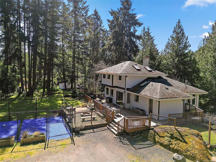 1725 Millstream Road, Highlands, BC, V9B 6E7 - 35