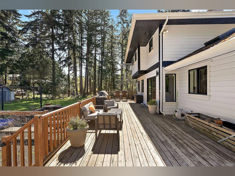 1725 Millstream Road, Highlands, BC, V9B 6E7 - 12