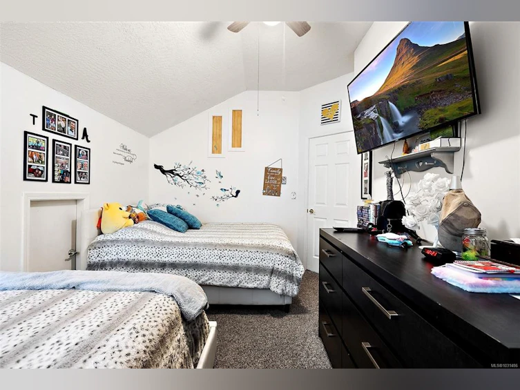 1725 Millstream Road, Highlands, BC, V9B 6E7 - 23
