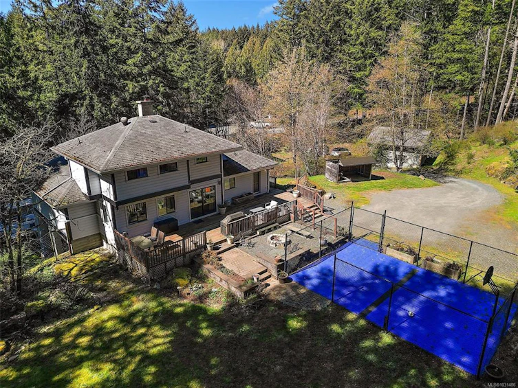 1725 Millstream Road, Highlands, BC, V9B 6E7
